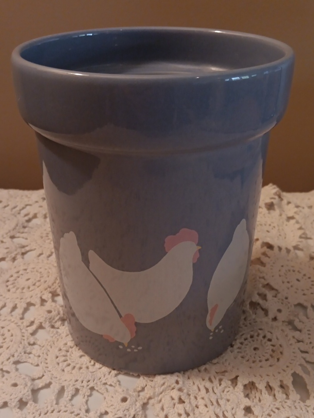 Vintage 1986 Treasure Craft Chicken Utensil Crock. 6 1/2"H x 5"W